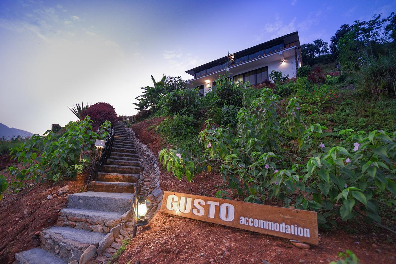 Gusto Accommodation Pokhara Exteriör bild